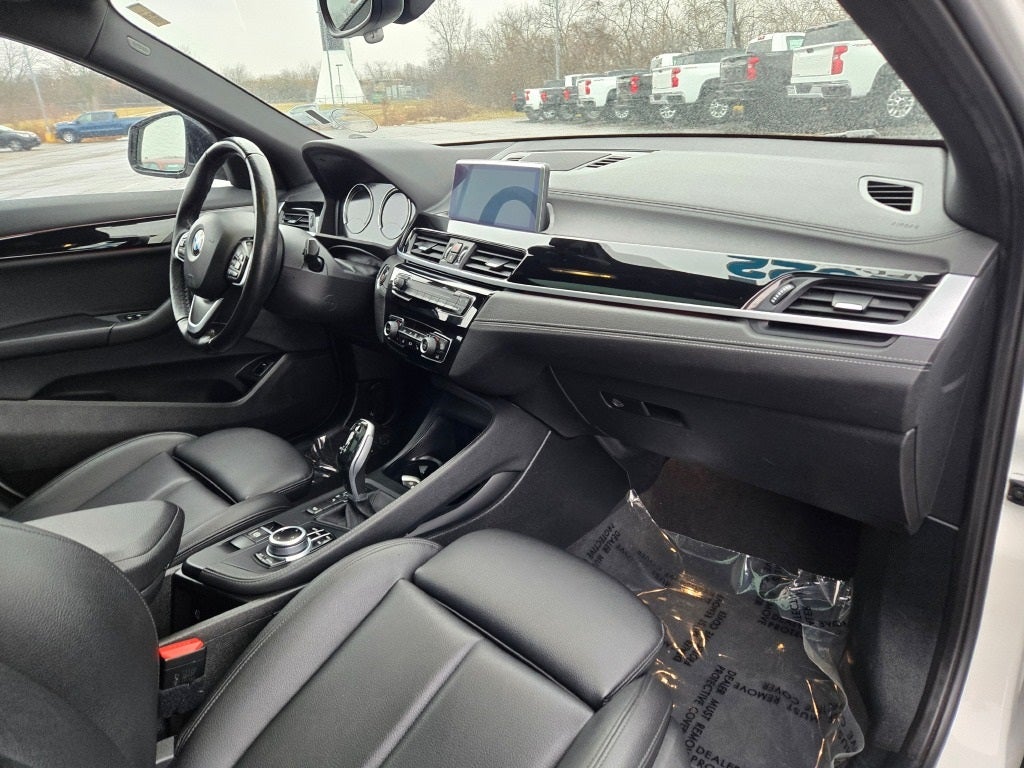 2022 BMW X2 xDrive28i
