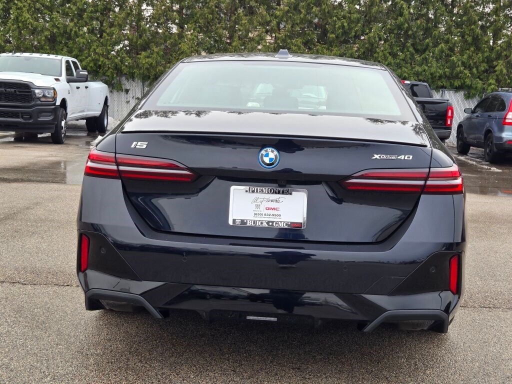 2026 BMW i5 xDrive40