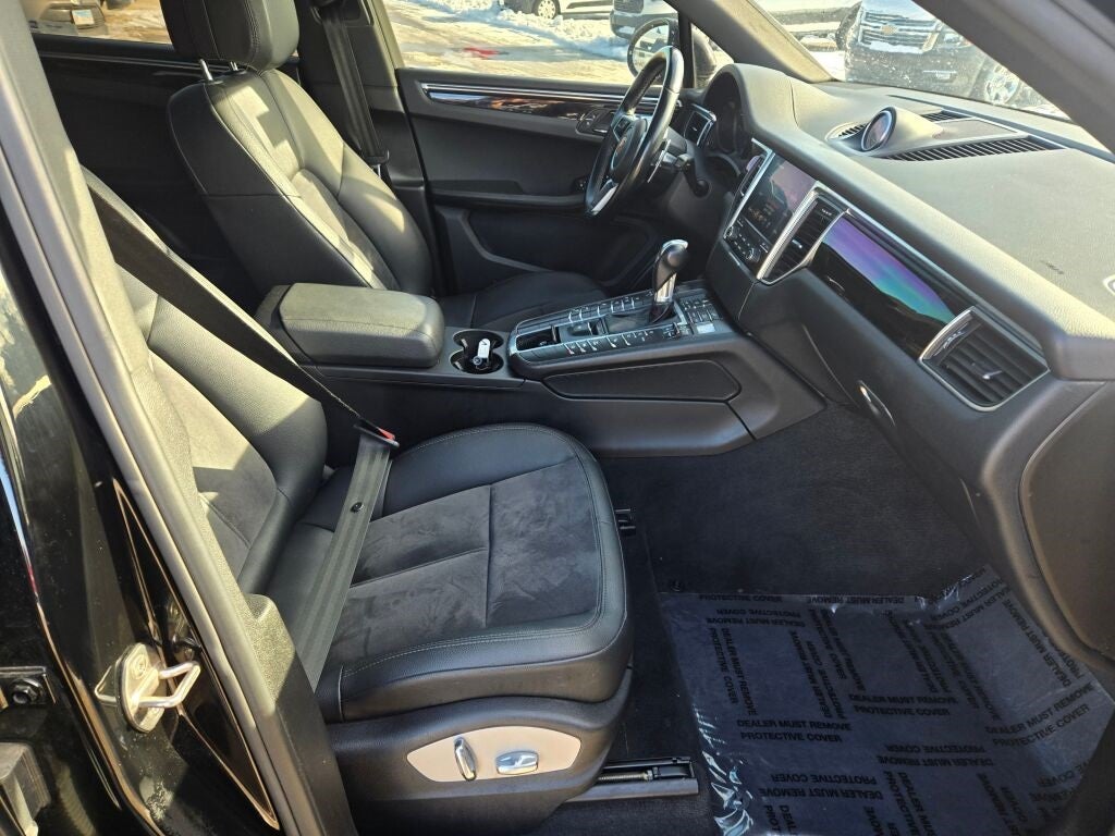 2018 Porsche Macan Base