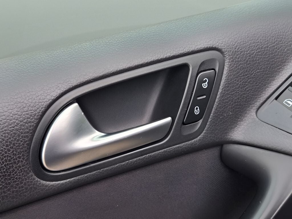 2018 Volkswagen Tiguan Limited 2.0T 4Motion