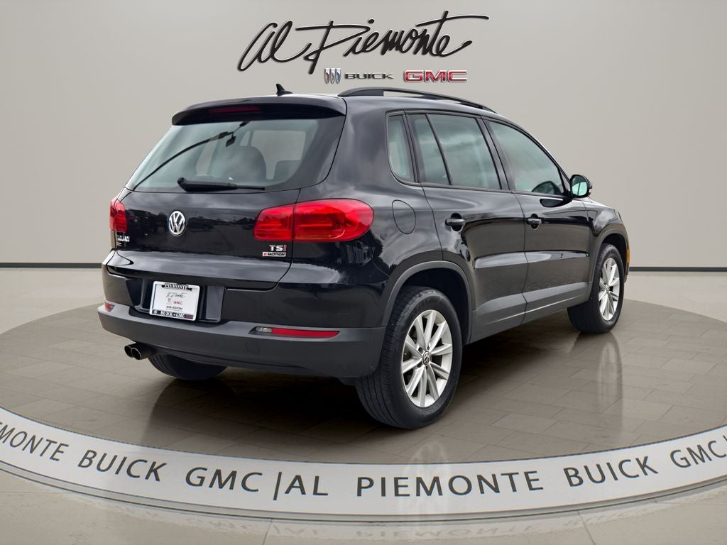 2018 Volkswagen Tiguan Limited 2.0T 4Motion
